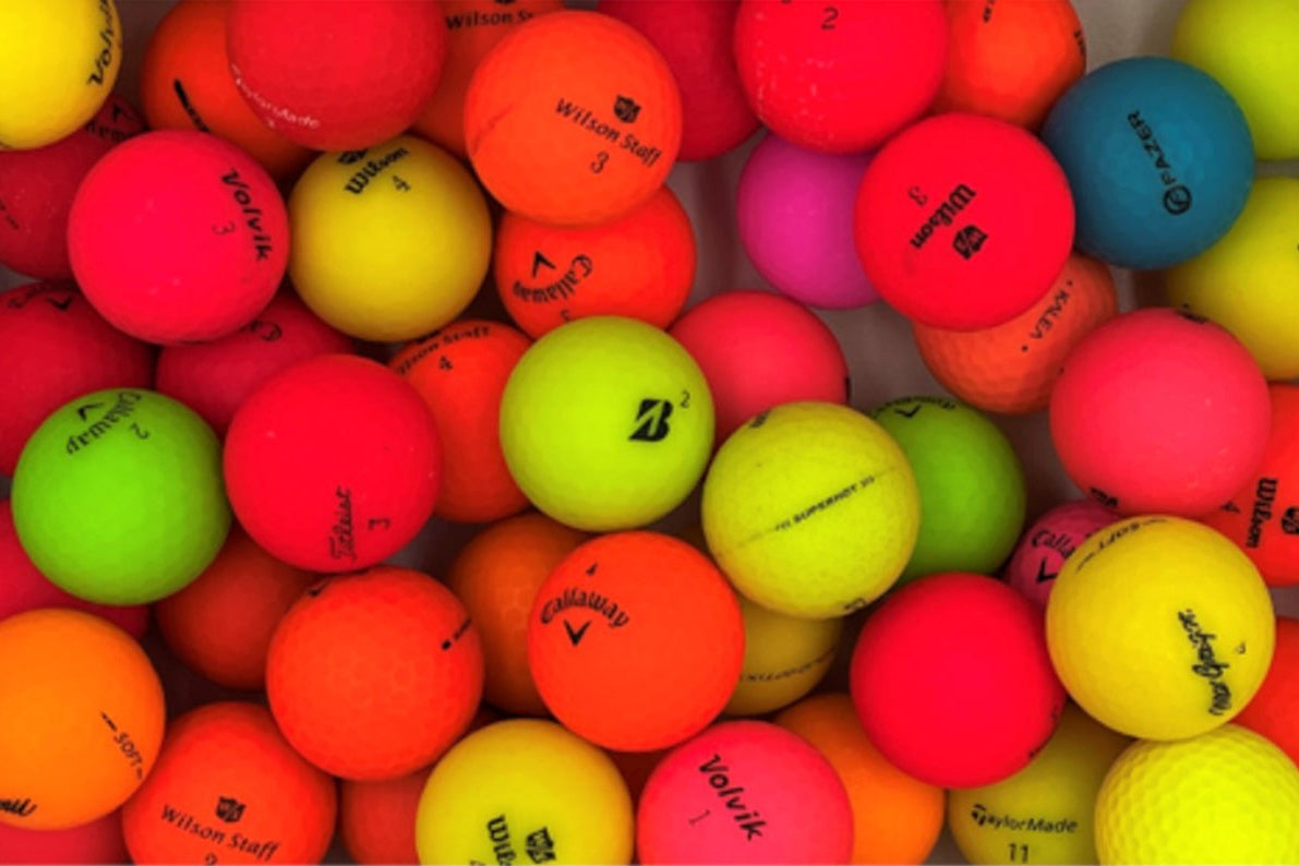 Matt Mix Lakeballs – 50 matte farbige gebrauchte Golfbälle in Orange, Gelb, Pink und Rot von TopBall Schweiz aus Bern