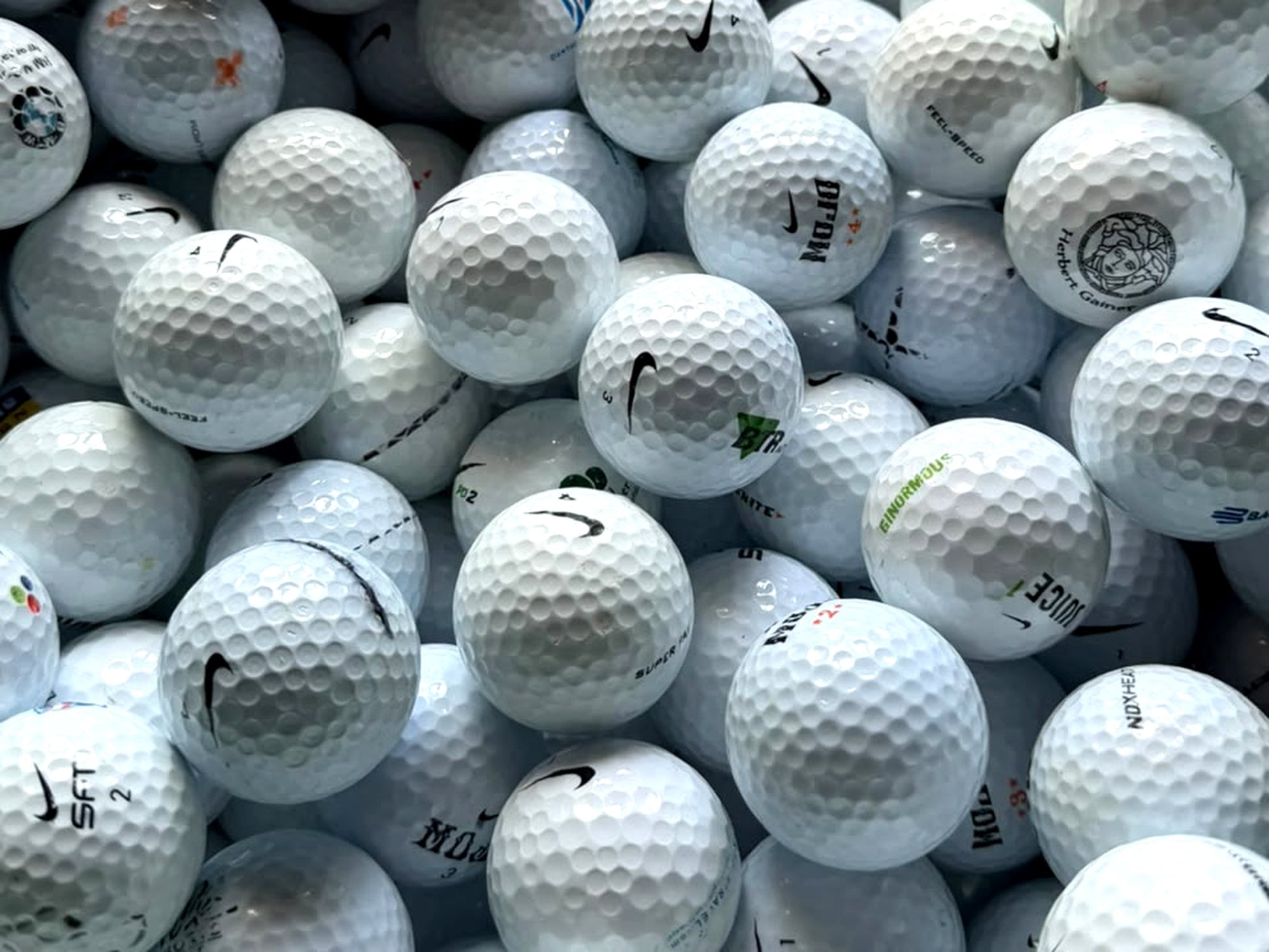 Gebrauchte Nike Golfbälle mit Swoosh – SFT, Mojo und Feel-Speed für die 12er Box von TopBall